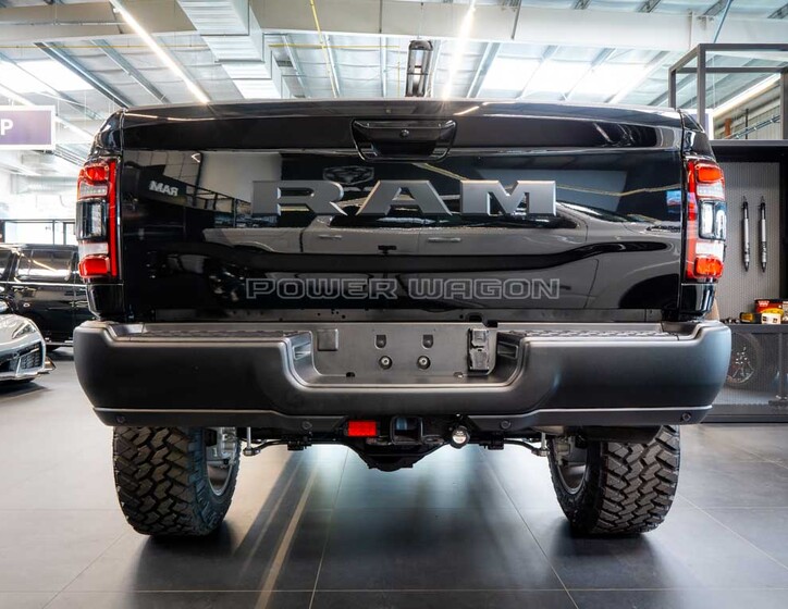 Dodge RAM 4
