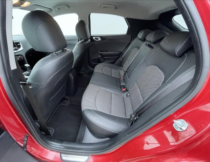 KIA XCeed Hatchback 1,5 l 118 kw