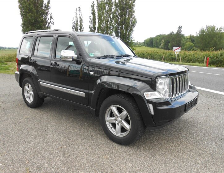 Jeep Cherokee 4