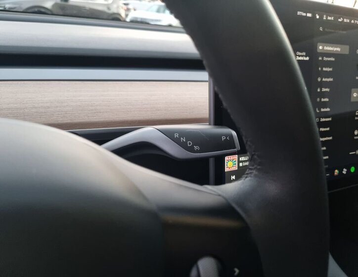 Tesla Model 3 Sedan / Limuzína 0,0 355 kw