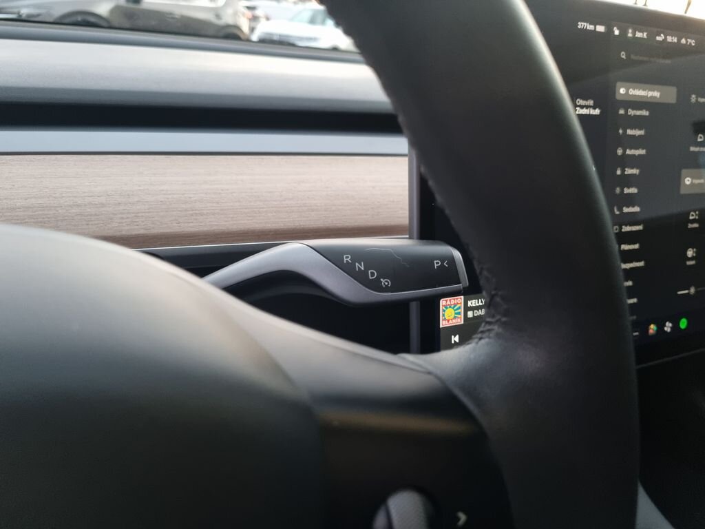 Tesla Model 3 Sedan / Limuzína 0,0 355 kw