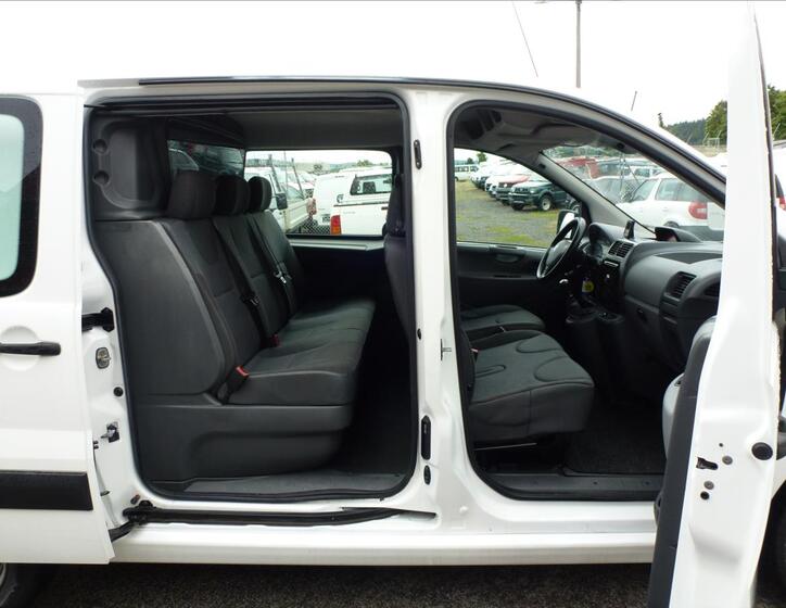 Peugeot Expert 22