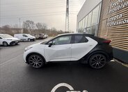 Toyota C-HR 3