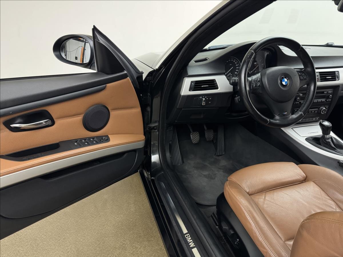 BMW Řada 3 Kabriolet 2,0 l 125 kw