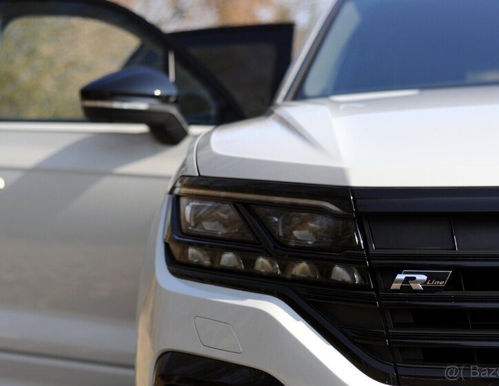 Volkswagen Touareg SUV / Terénní 0,0 252 kw