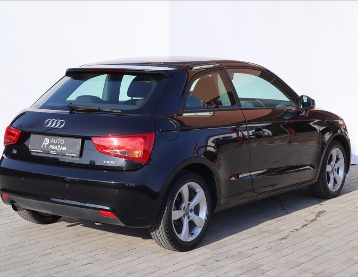 Audi A1 Hatchback 1,2 l 63 kw