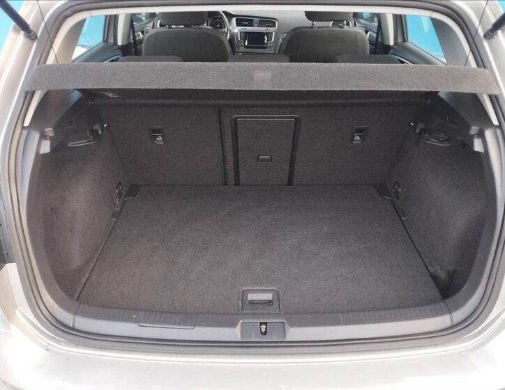 Volkswagen Golf Hatchback 1,4 l 90 kw