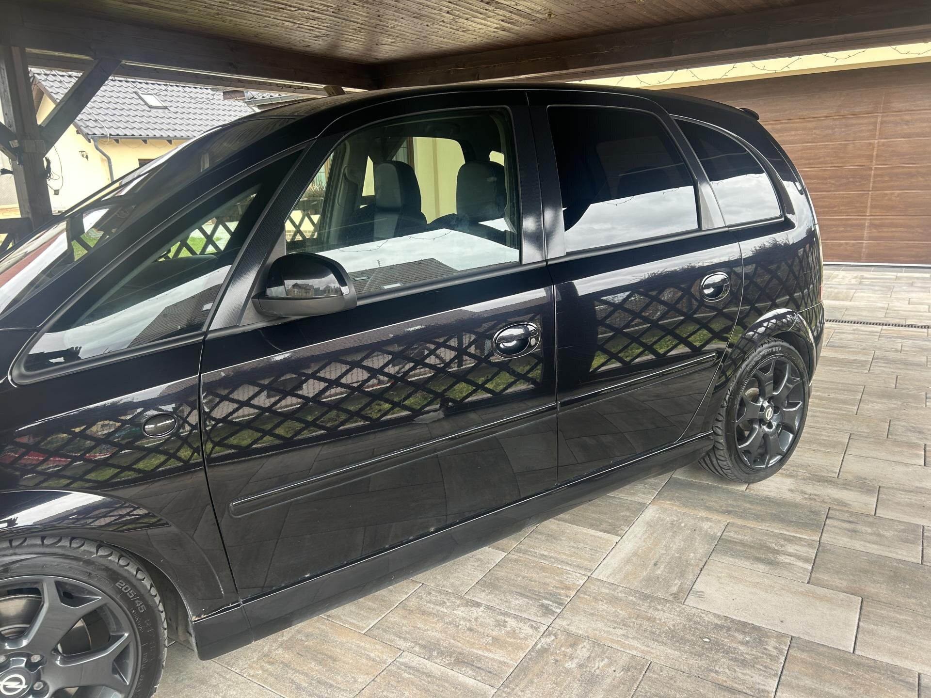 Opel Meriva Hatchback 1,6 l 132 kw