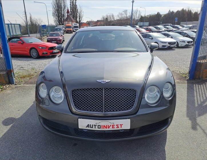 Bentley Continental Flying Spur Sedan / Limuzína 6,0 l 412 kw