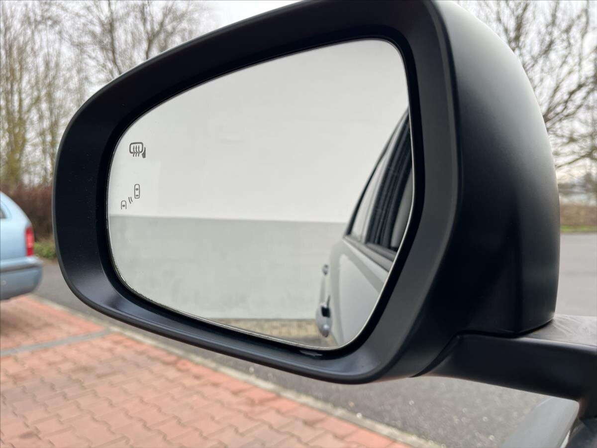 Suzuki Vitara SUV 1,4 l 103 kw