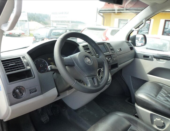Volkswagen Transporter Ostatní 2,0 l 132 kw