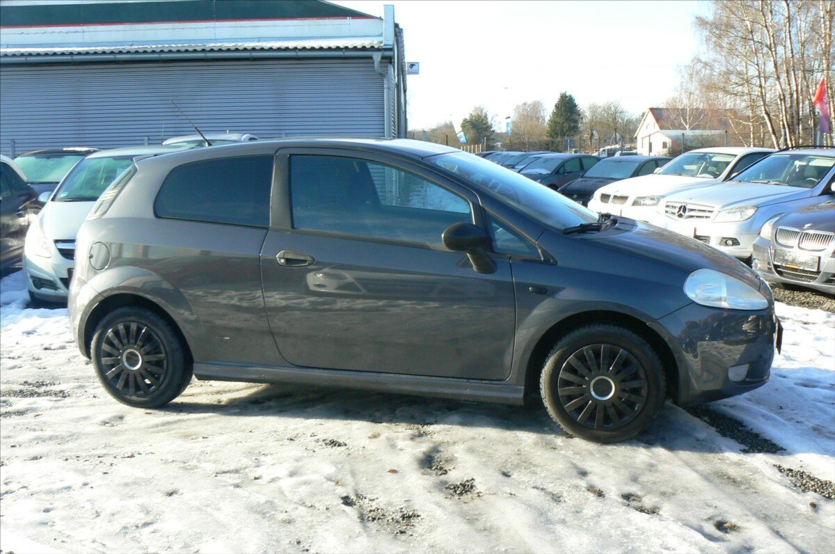 Fiat Punto Hatchback 1,4 l 57 kw