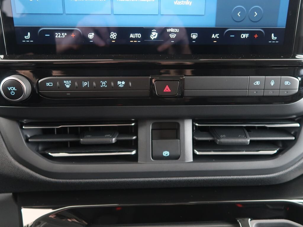 Ford Tourneo Custom VAN / Minibus 0,0 160 kw