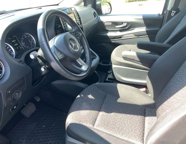 Mercedes-Benz Vito 15