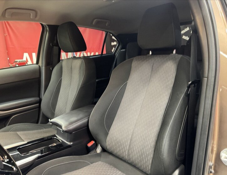 Mitsubishi Eclipse SUV / Terénní 2,4 l 138 kw