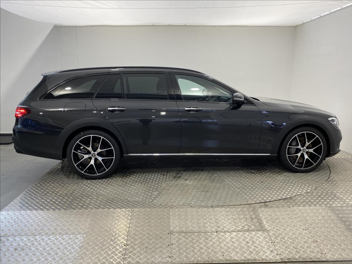 Mercedes-Benz Třídy E