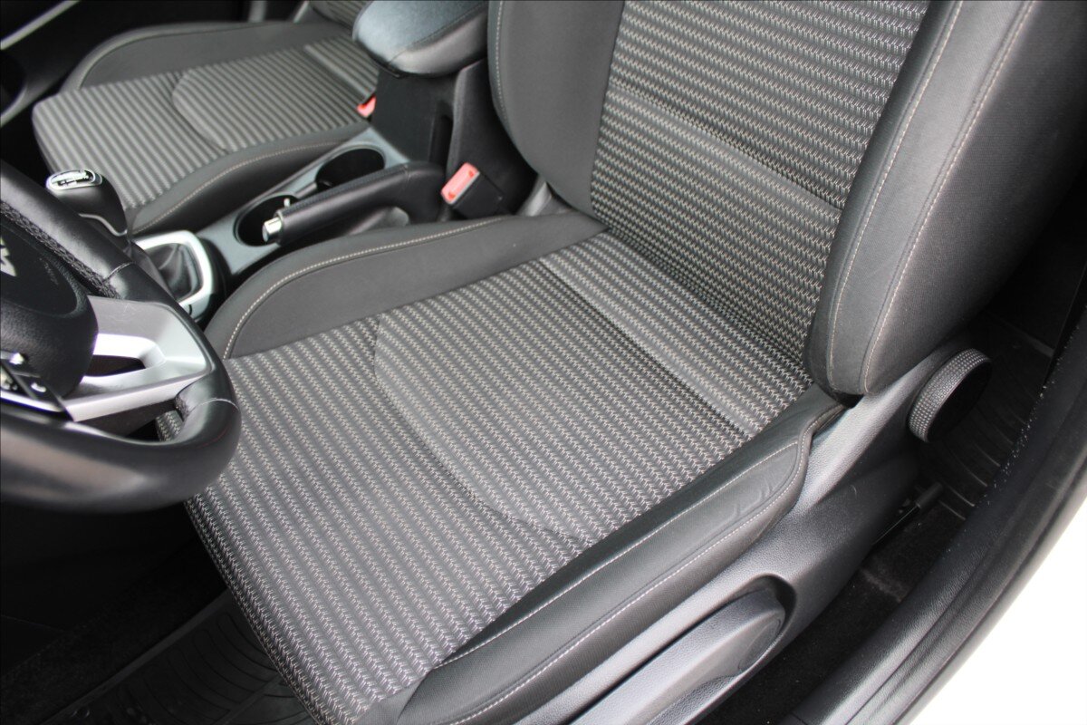 KIA Ceed Hatchback 1,5 l 117 kw