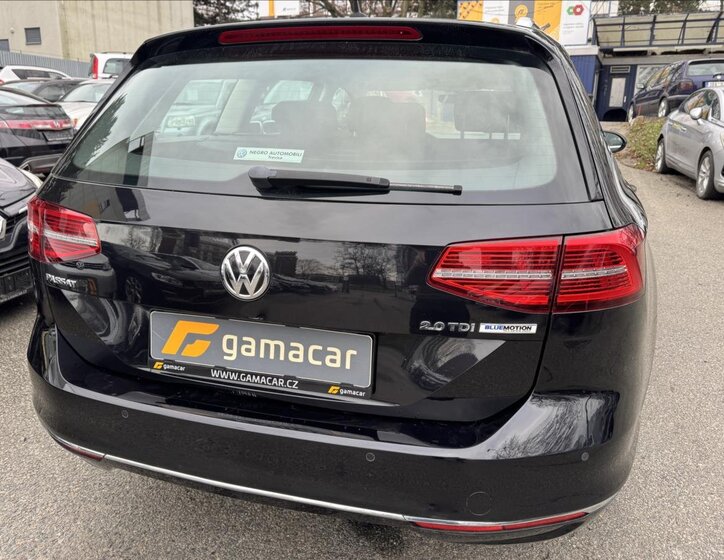 Volkswagen Passat 11