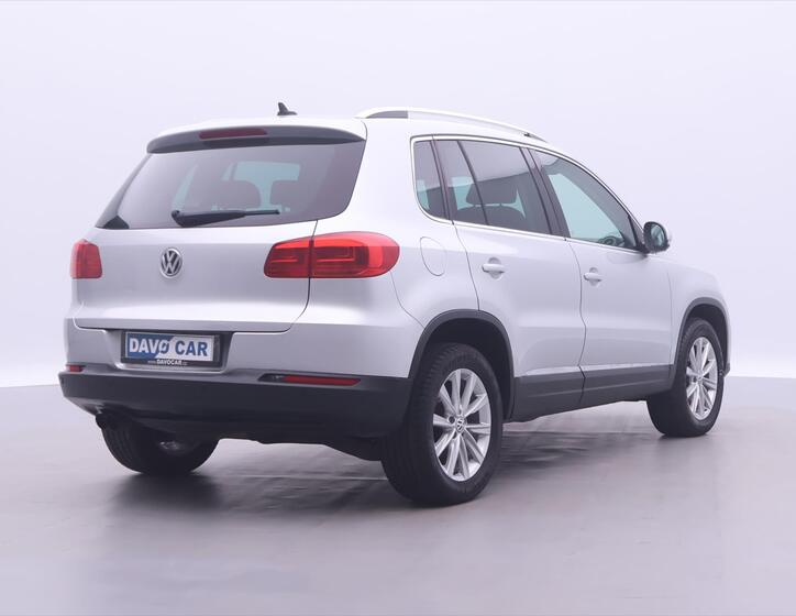 Volkswagen Tiguan 7