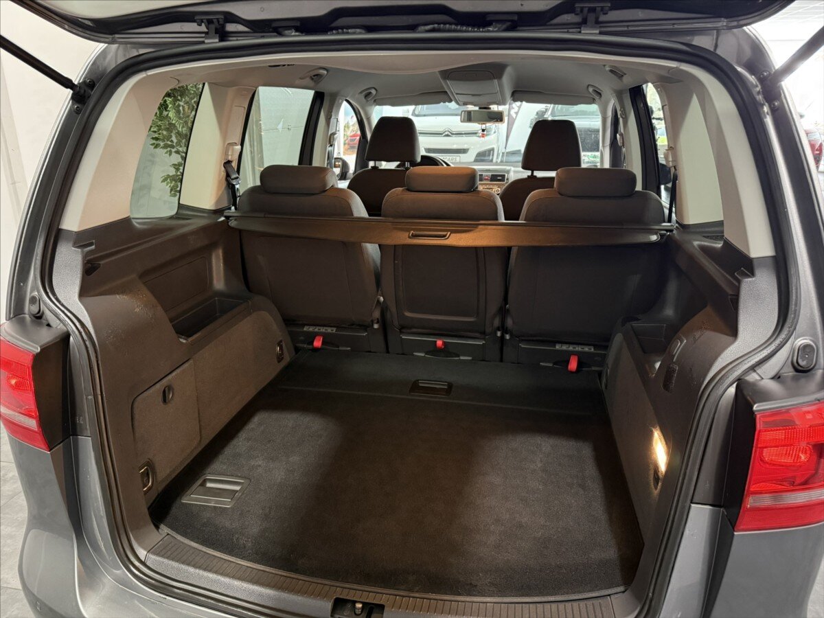 Volkswagen Touran MPV 1,4 l 110 kw