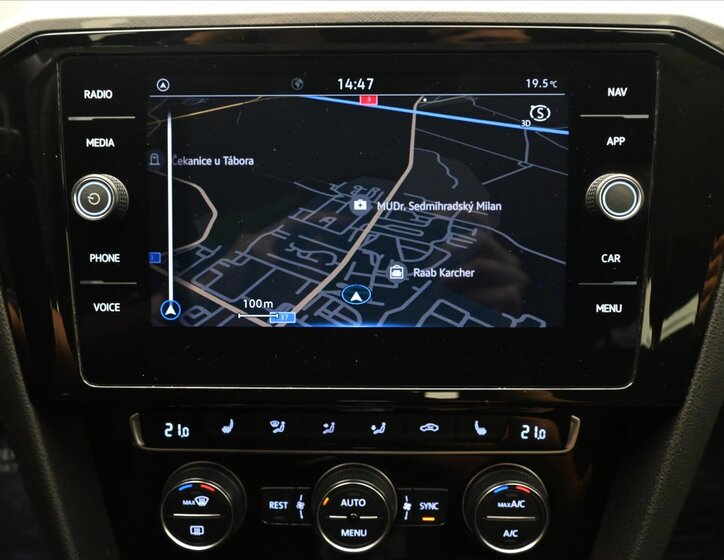 Volkswagen Passat Kombi 2,0 l 110 kw