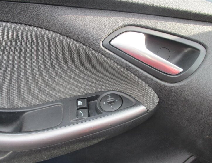 Ford Focus Kombi 1,6 l 77 kw