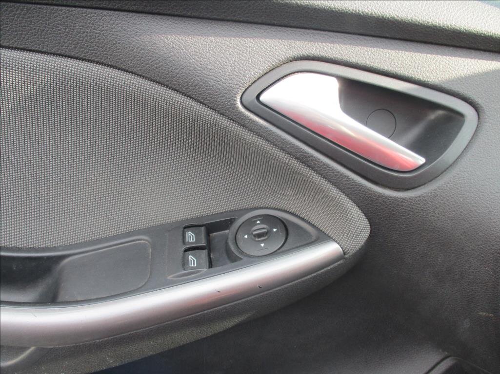 Ford Focus Kombi 1,6 l 77 kw