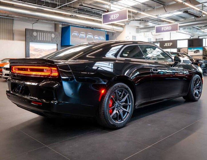 Dodge Charger 6