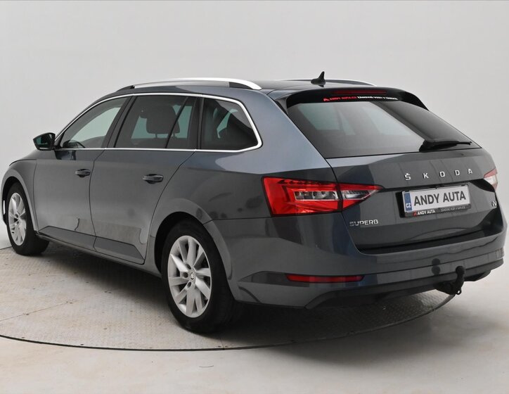 Škoda Superb Kombi 1,4 l 115 kw