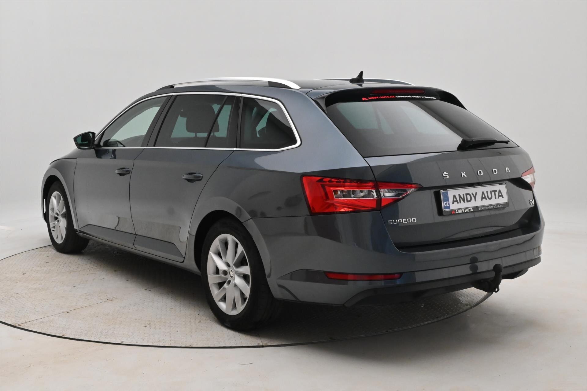 Škoda Superb Kombi 1,4 l 115 kw