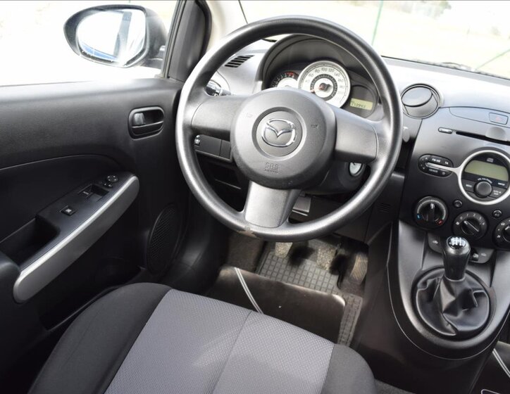 Mazda 2 Hatchback 1,3 l 55 kw