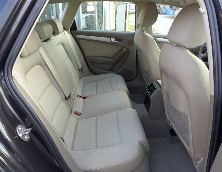 Audi A4 Kombi 2,0 l 105 kw