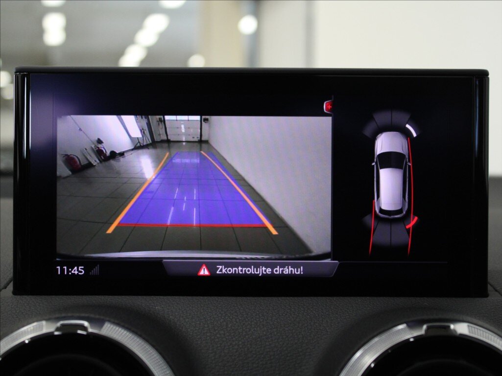 Audi Q2 SUV / Terénní 2,0 l 110 kw