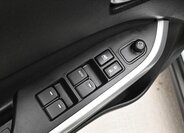 Suzuki Vitara SUV 1,6 l 88 kw