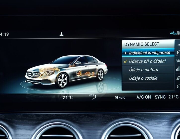 Mercedes-Benz Třídy E Sedan 2,0 l 143 kw