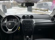 Suzuki Vitara 16