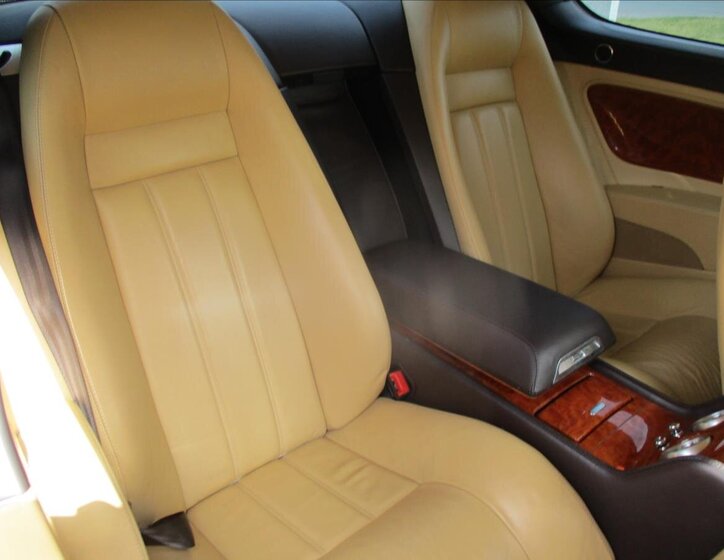 Bentley Continental GT 12