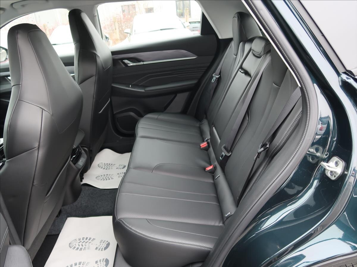 Dongfeng Mage SUV / Terénní 1,5 l 145 kw