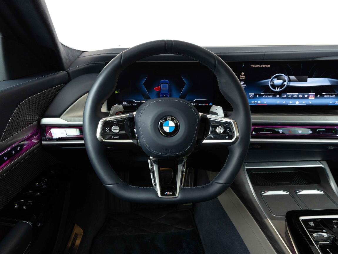 BMW Řada 7 Sedan / Limuzína 3,0 l 220 kw