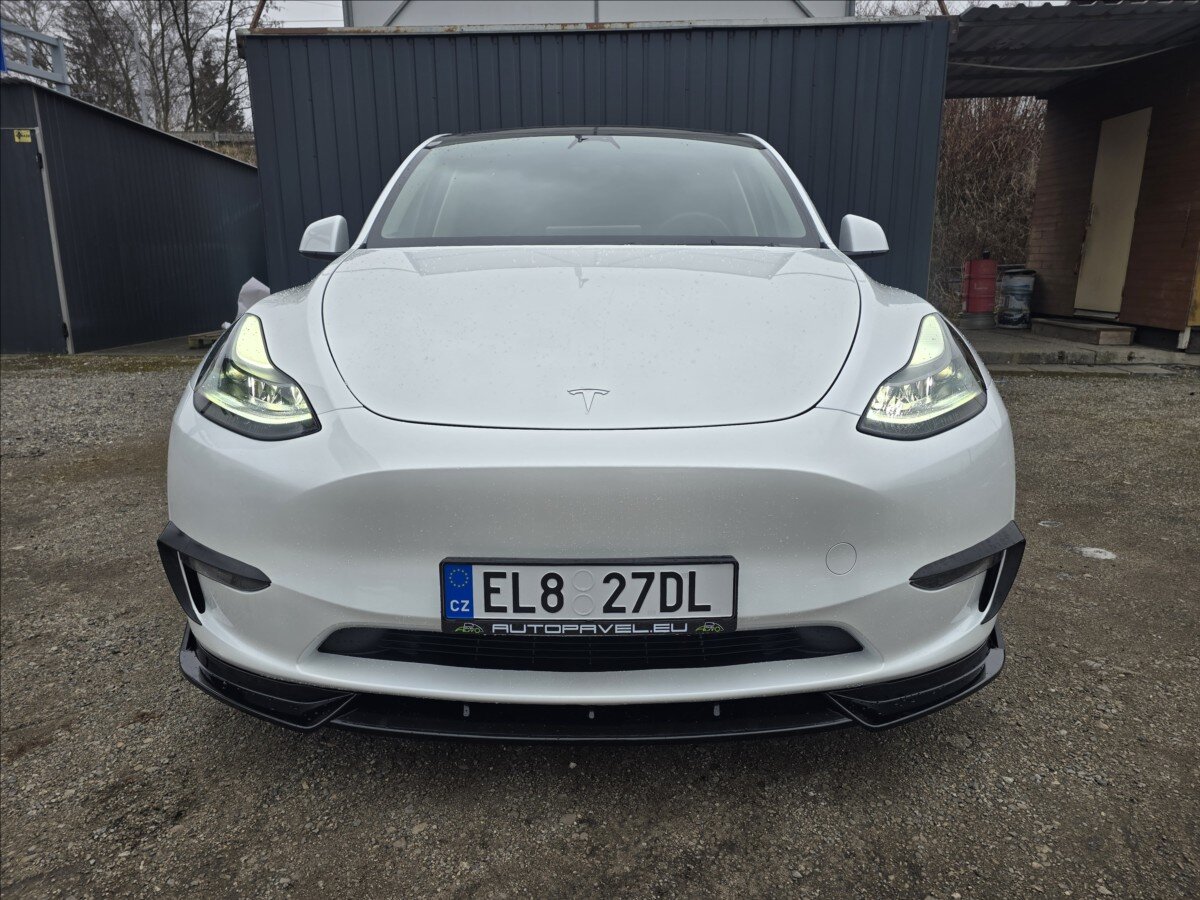 Tesla Model Y SUV 0,0 393 kw