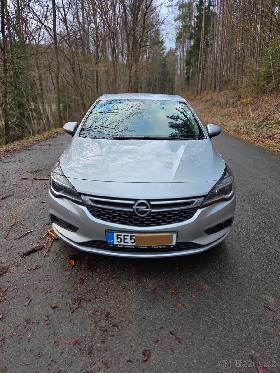 Opel Astra SUV / Terénní 0,0 92 kw