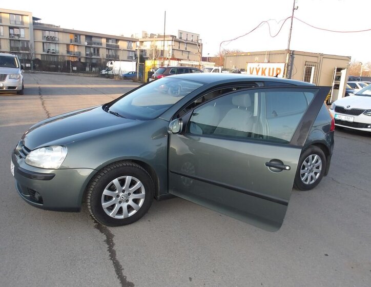 Volkswagen Golf Hatchback 1,6 l 85 kw