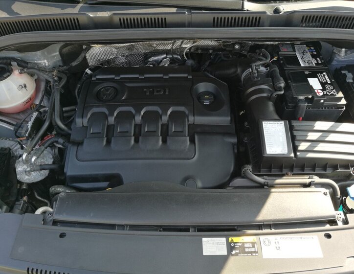 Volkswagen Sharan Kombi 2,0 l 130 kw