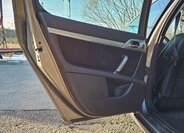 Peugeot 407 Sedan 2,0 l 100 kw