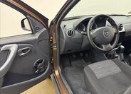 Dacia Duster SUV / Terénní 1,6 l 77 kw