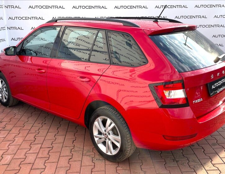Škoda Fabia Kombi 999,0 70 kw