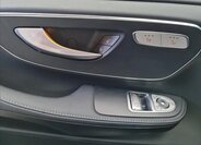 Mercedes-Benz Třídy V 12