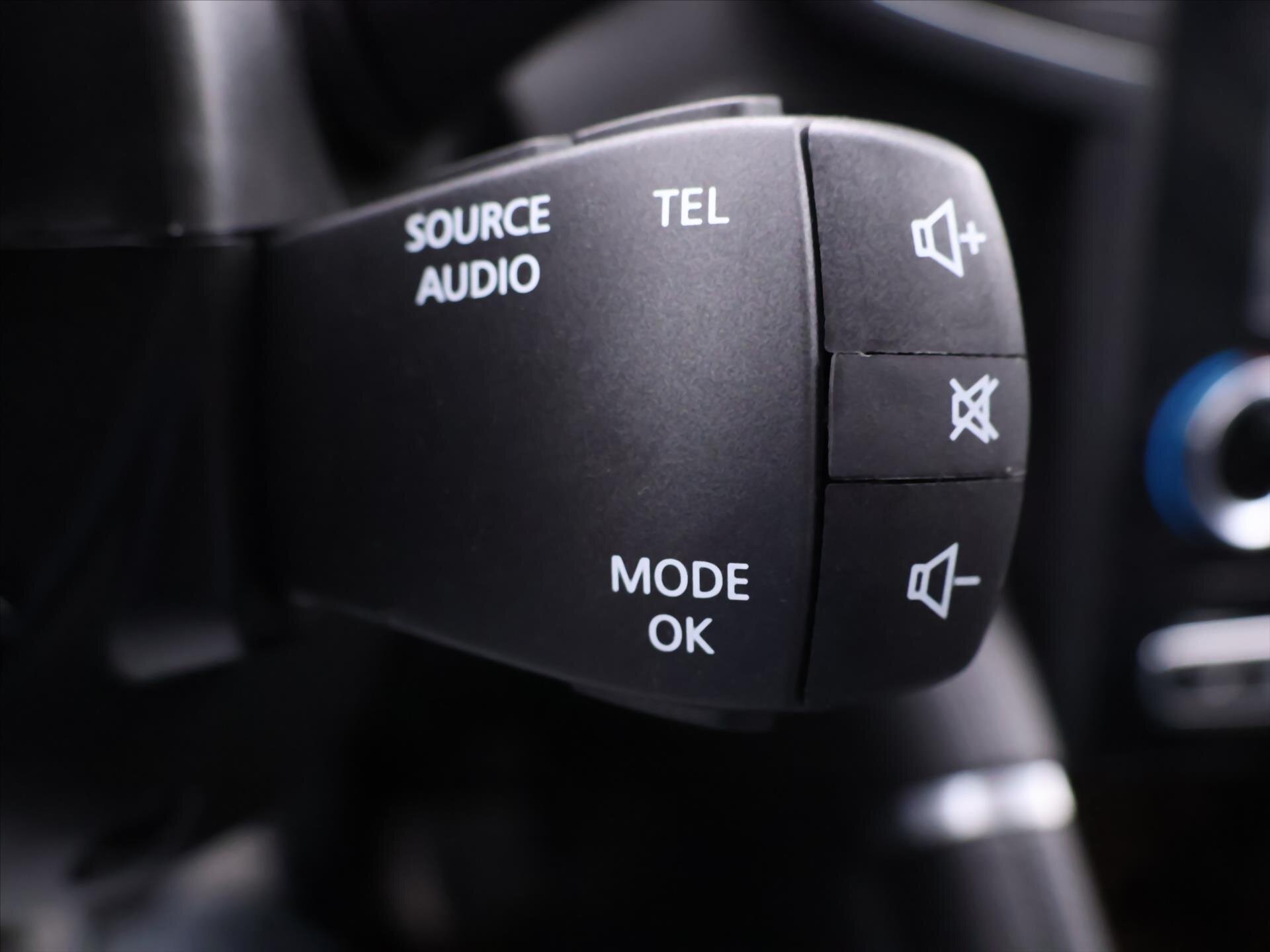 Renault Koleos SUV / Terénní 2,0 l 135 kw