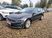 Volkswagen Passat Kombi 1,4 l 160 kw