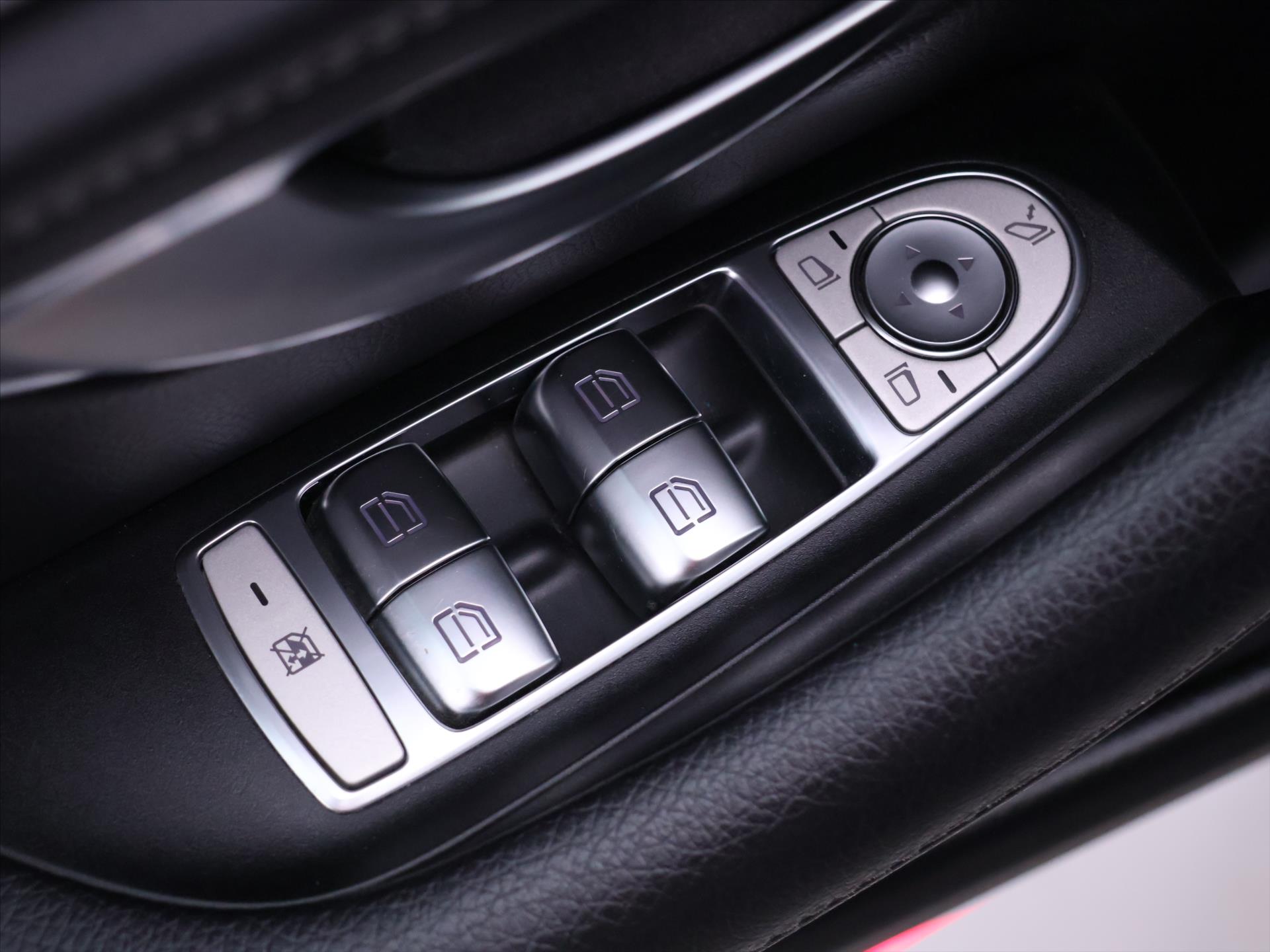 Mercedes-Benz Třídy E